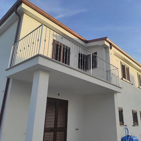 Appartement F2 Meuble Loculi Экстерьер фото